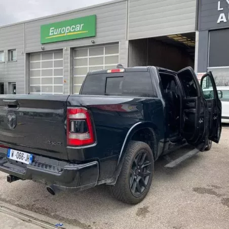 Dodge RAM 1500 Laramie FULL BLACK 5.7 V8 HEMI