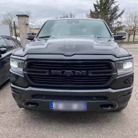 Dodge RAM 1500 Laramie FULL BLACK 5.7 V8 HEMI